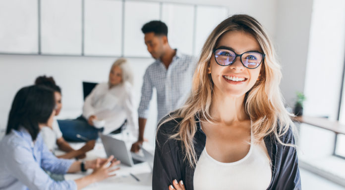 Od 2026 roku zlecenie i samozatrudnienie wliczą się do stażu pracy